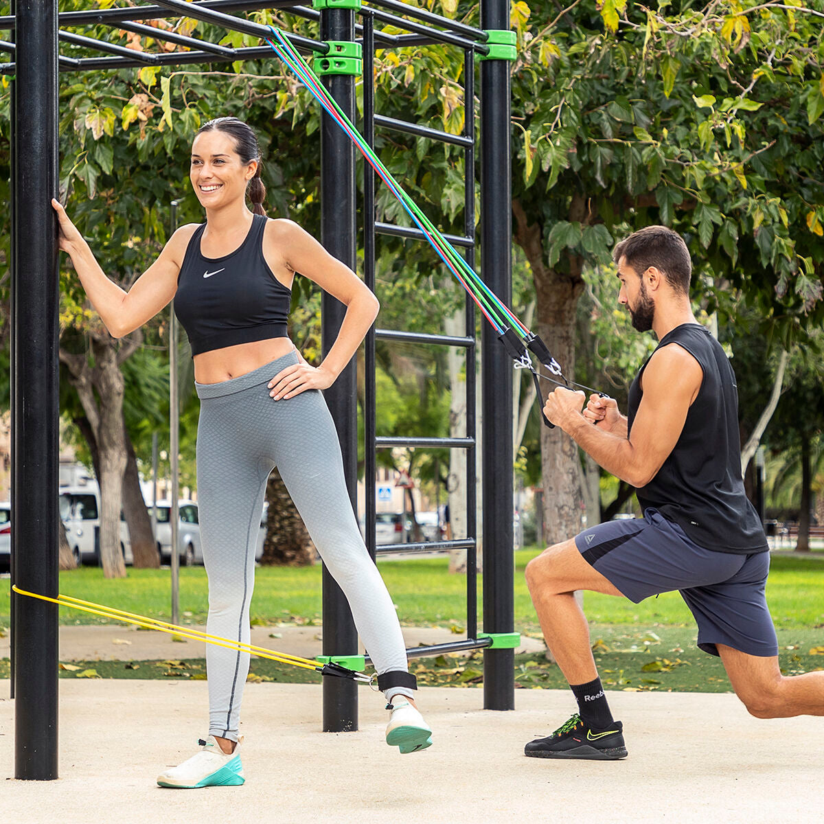 Fitnessbänder Set mit Übungen